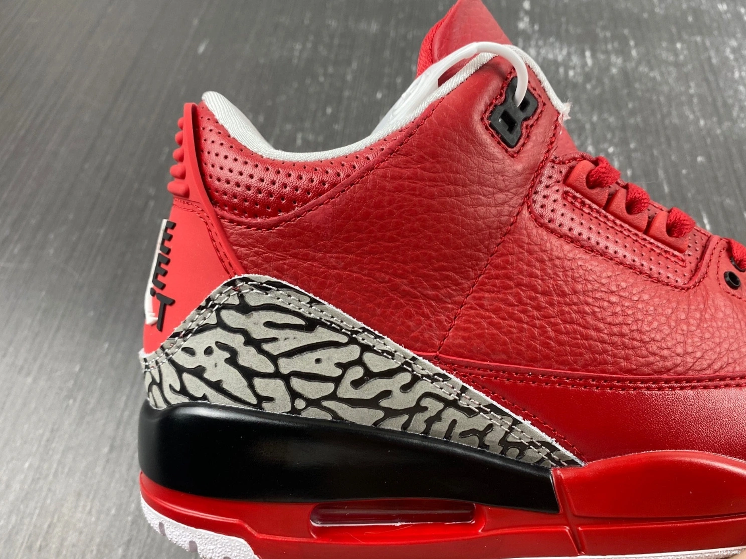 3 Khaled DJ AJ3-770438 Retro - Jordan Grateful 0511